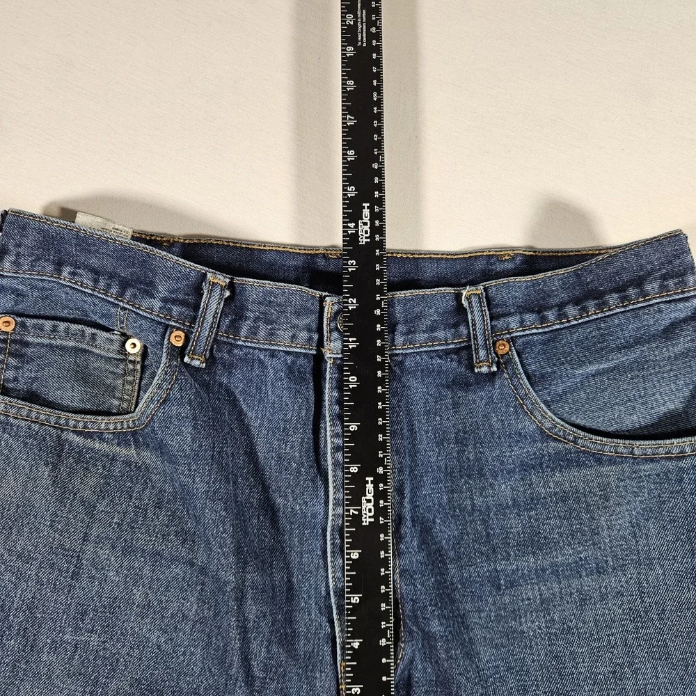 Levi's Jeans 517 Cattleman Bootcut Men's Size 38x32‎